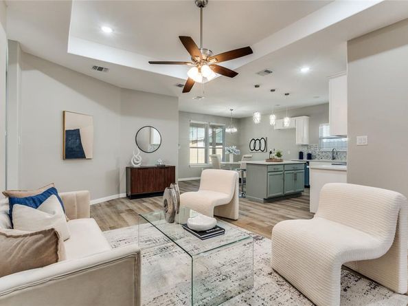 1616  Lindsey Street , Fort Worth Texas 76105