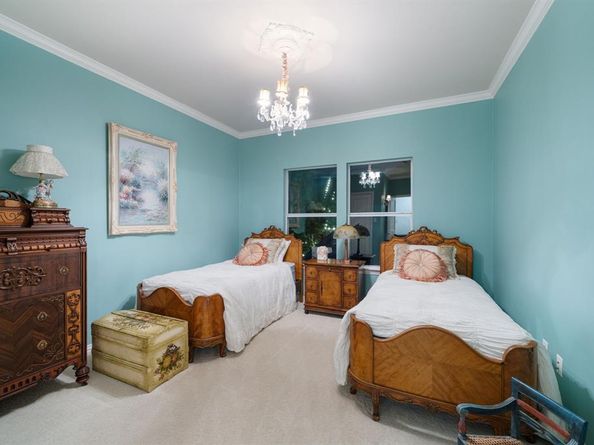 3109  Oak Hollow Drive , Plano Texas 75093