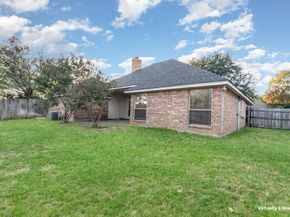 6315  Meadowmere Lane , Arlington Texas 76001