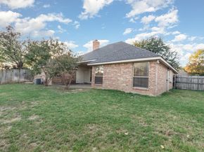 6315  Meadowmere Lane , Arlington Texas 76001