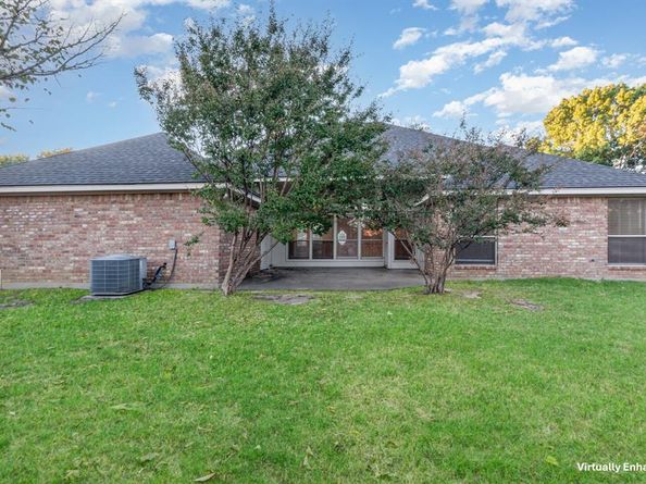 6315  Meadowmere Lane , Arlington Texas 76001