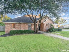 6315  Meadowmere Lane , Arlington Texas 76001