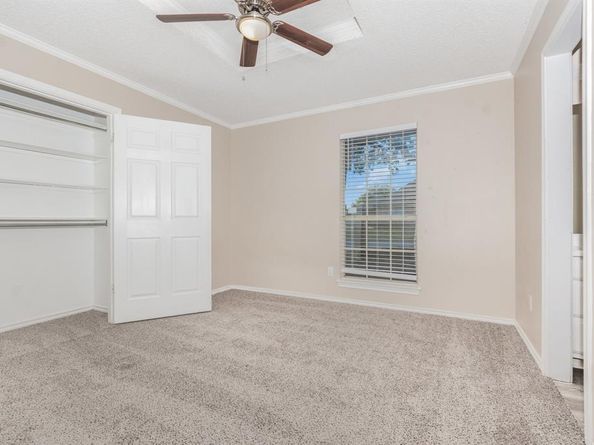 6315  Meadowmere Lane , Arlington Texas 76001