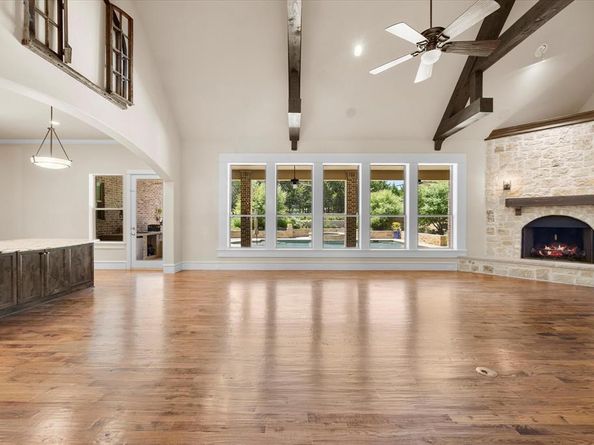 732  Avalon Drive , Heath Texas 75032