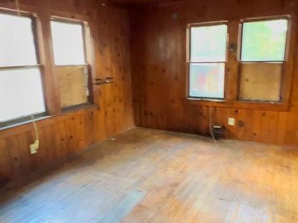 924  Sunnside Avenue , Cockrell Hill Texas 75211