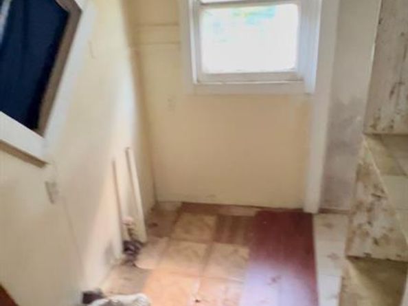 924  Sunnyside Avenue , Cockrell Hill Texas 75211
