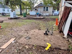 924  Sunnside Avenue , Cockrell Hill Texas 75211