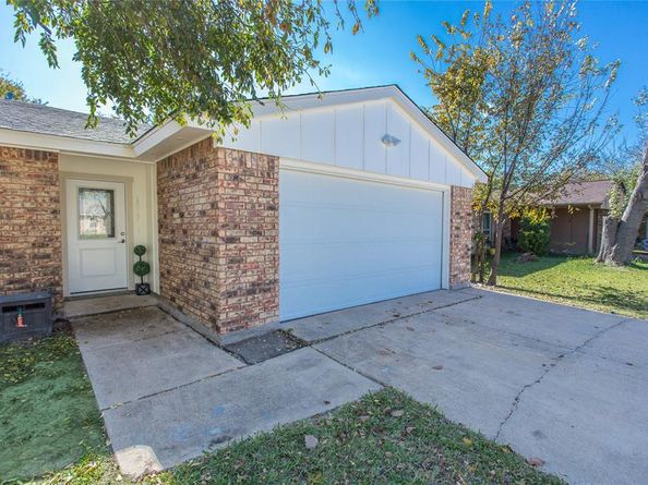 1317  California Trail , Grand Prairie Texas 75052