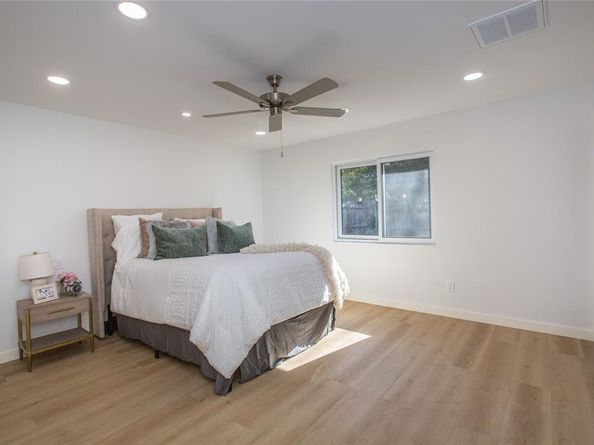 1317  California Trail , Grand Prairie Texas 75052