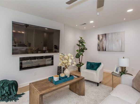 1317  California Trail , Grand Prairie Texas 75052