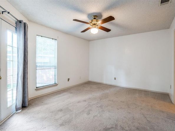 17860  Windflower Way  1704, Dallas Texas 75252