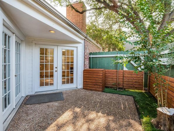 17860  Windflower Way  1704, Dallas Texas 75252