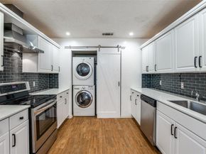 17860  Windflower Way  1704, Dallas Texas 75252