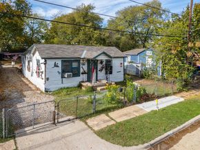 3309  Topeka Avenue , Dallas Texas 75212