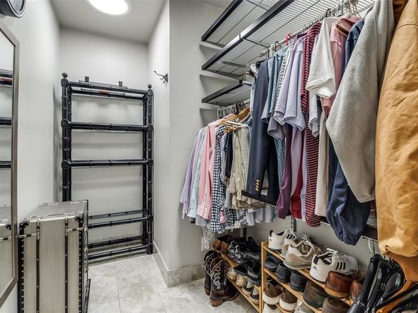 6211 W Northwest Highway  G115, Dallas Texas 75225