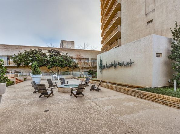 6211 W Northwest Highway  G115, Dallas Texas 75225