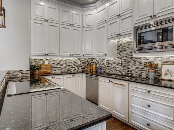 6211 W Northwest Highway  G115, Dallas Texas 75225