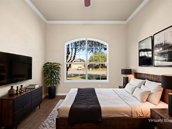 5633  Bandit Drive , Dallas Texas 75249