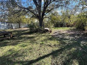 8204  Burroaks Drive , Dallas Texas 75217