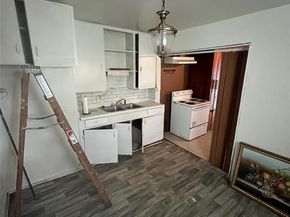 8204  Burroaks Drive , Dallas Texas 75217