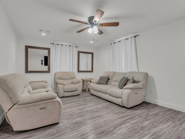 929  Hall Street , Lancaster Texas 75146