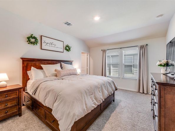 13101  Rich Lane , Providence Village Texas 76227