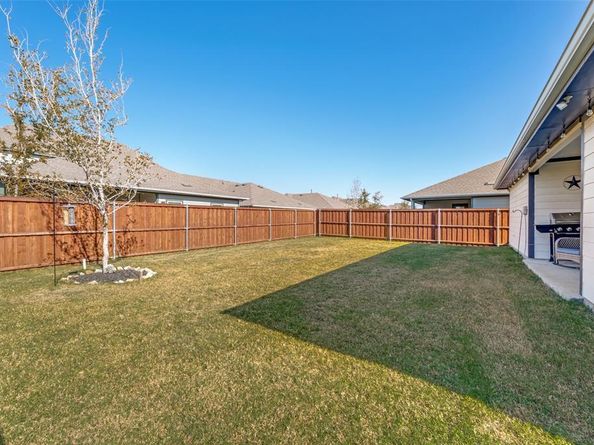 13101  Rich Lane , Providence Village Texas 76227