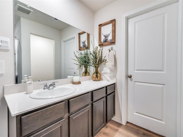 13101  Rich Lane , Providence Village Texas 76227