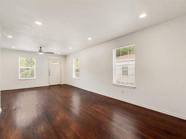 5818  Fletcher Avenue , Fort Worth Texas 76107