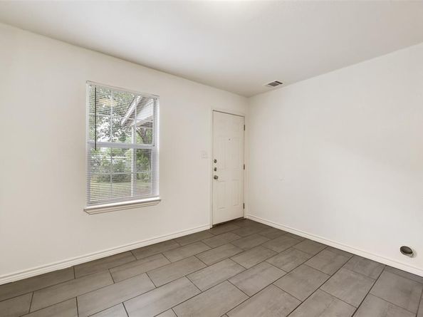 5818  Fletcher Avenue , Fort Worth Texas 76107