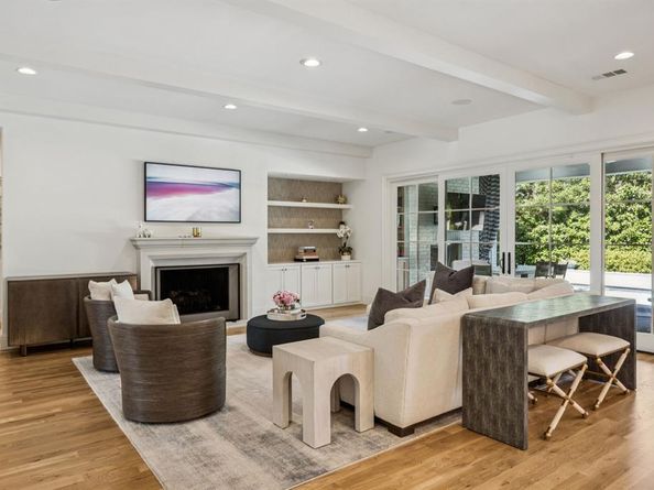 6815  Stichter Avenue , Dallas Texas 75230