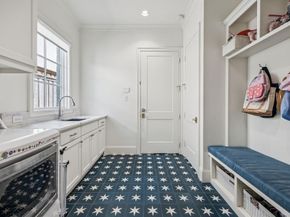 6815  Stichter Avenue , Dallas Texas 75230