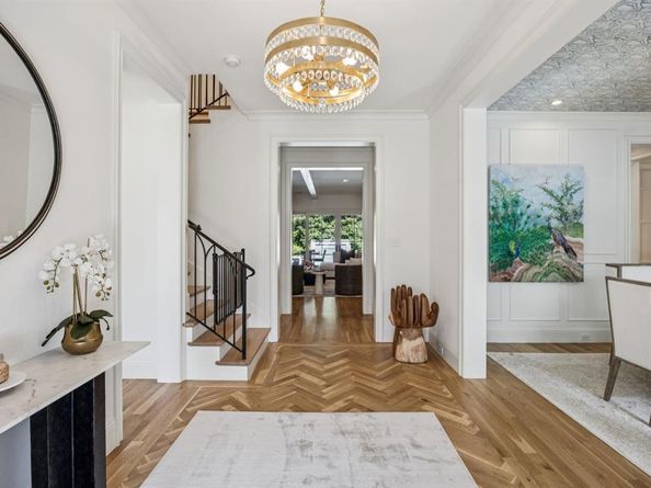 6815  Stichter Avenue , Dallas Texas 75230