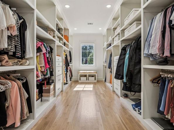 6815  Stichter Avenue , Dallas Texas 75230