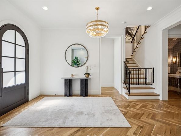 6815  Stichter Avenue , Dallas Texas 75230