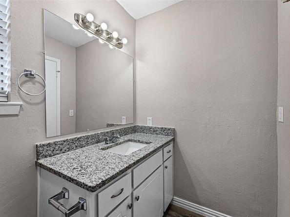 221  Asbury Drive , Saginaw Texas 76179