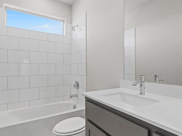 11305  TREEHOUSE Trail , Justin Texas 76247