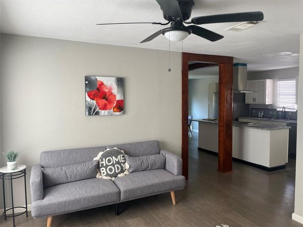 203  Broad Street , McKinney Texas 75069