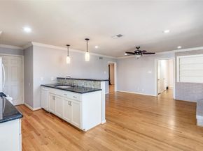 11707  Rogue Way , Dallas Texas 75218