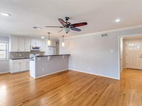 11707  Rogue Way , Dallas Texas 75218