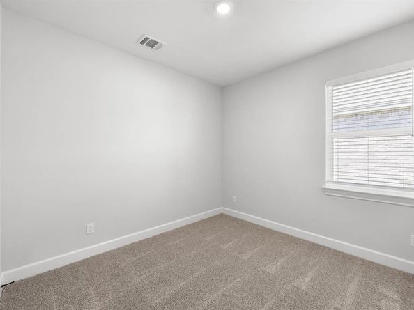 1016  Cedar Street , Hutchins Texas 75141