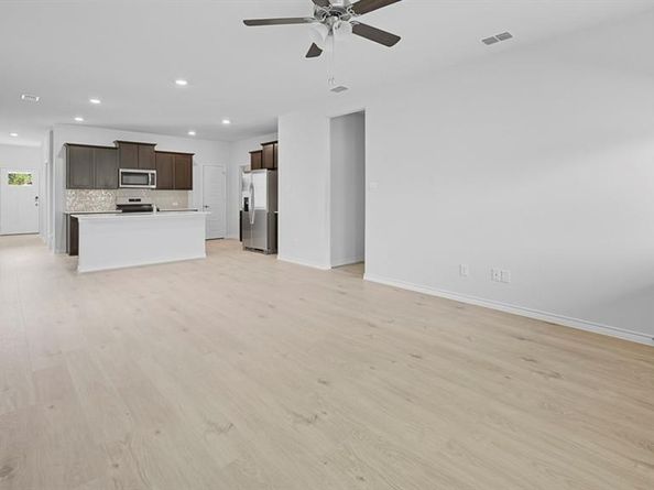 3225  Cribbing Trail , Aubrey Texas 76227