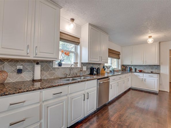 701  Carroll Drive , Garland Texas 75041