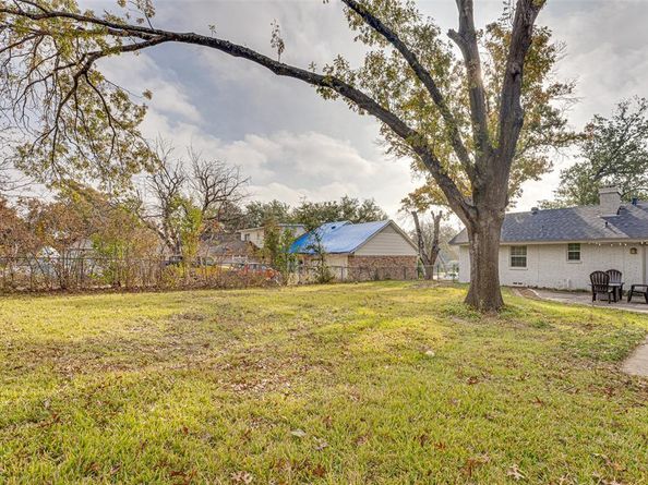 701  Carroll Drive , Garland Texas 75041