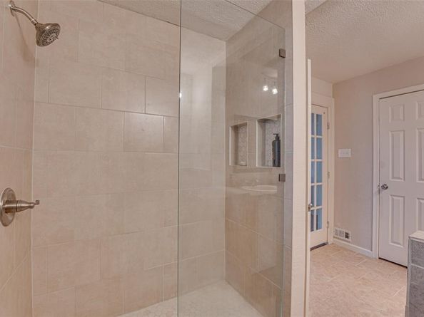 701  Carroll Drive , Garland Texas 75041