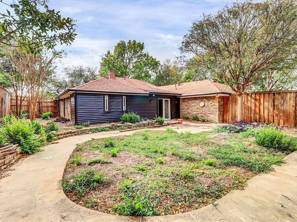 2615  Dove Creek Lane , Carrollton Texas 75006