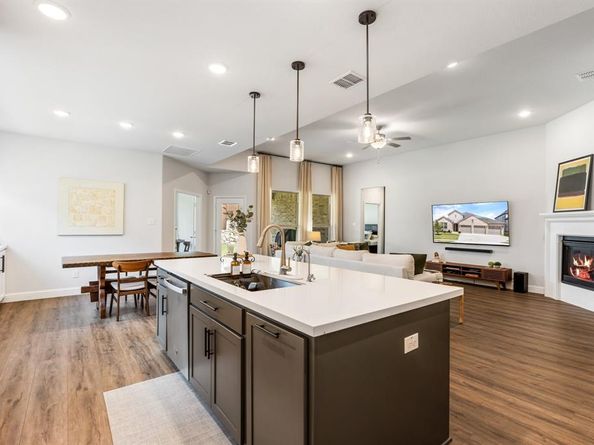 313  Savannah Lane , Oak Point Texas 75068