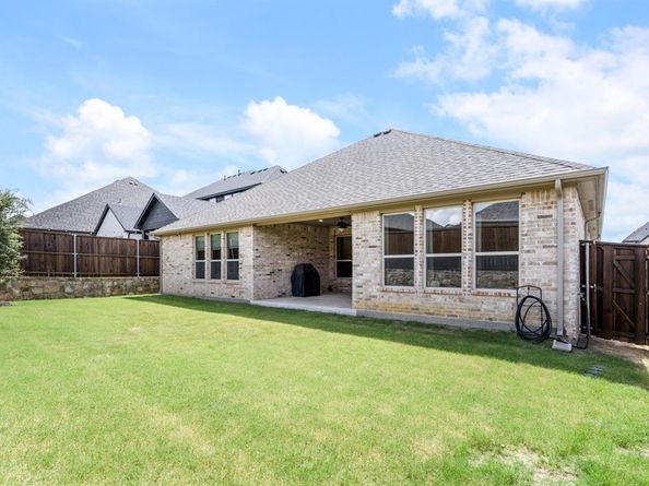 313  Savannah Lane , Oak Point Texas 75068