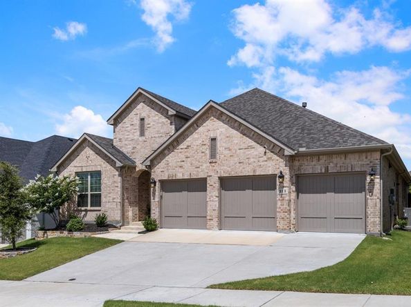 313  Savannah Lane , Oak Point Texas 75068
