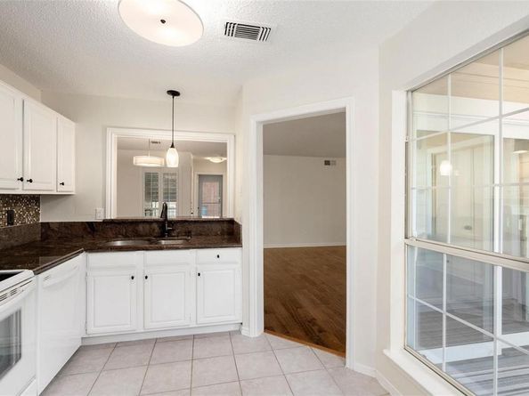 14277  PRESTON Road  421, Dallas Texas 75254